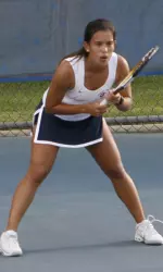 Junior Bruna Paes beat Heidi Kaloi in straight-sets on Saturday during Fresno State's 6-1 victory over UC Irvine in Bakersfield, Calif.