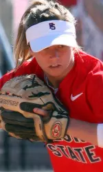 Haley Gilleland scored two runs in the Bulldogs 9-1 win over Illinois.