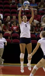 Munson leads team with 17 assists vs. her former teammates.