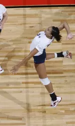 Taylor Horton posted a new career-high with 10 kills.