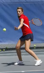 Bianca Modoc battled for the Bulldogs at the three-day Saint Mary's Invitational.