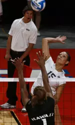 Kelli Parker had eight kills for the 'Dogs tonight.