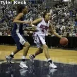 Jaleesa Ross led Fresno State to a 12-point win over Hampton on Saturday.