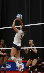 Allanah Munson had nine assists for the 'Dogs.