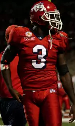 Moses Harris was honored at the National Football Foundational Hall of Fame and Awards banquet in front of more than 1,500 people at New York's Waldorf-Astoria Hotel.