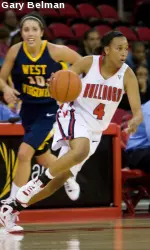 Jaleesa Ross scored a game-high 18 points in Friday's win over Nevada.