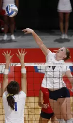 Brianna Clarke led the 'Dogs with 16 kills vs. Sacramento State.