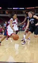 Jaleesa Ross led the Bulldogs with 18 points in the WAC opener on Wednesday.