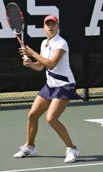 Fresno State's Renata Kucerkova defeated the 81st-ranked singles player in the country, Pepperdine's Arianna Colffer.