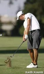 Brian Sunker helped lead the Dogs to a pair of wins on the first day of the Cal Poly Match Play tournament.