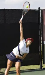 The Bulldog women's tennis team went 1-1 in a doubleheader with New Mexico State and Utah State on Friday in Las Cruces, N.M.