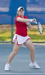 Abby Hayley helped the Dogs victory over San Jose State, 6-1.