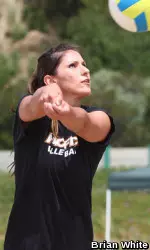 Mallori Gibson helped the Olympiacos Sport Club win the Greek Cup.