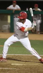 Muno was drafted by the New York Mets in 2011.