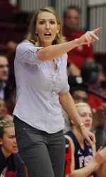 Coach Pebley leads 'Dogs to fourth win at the Save Mart Center