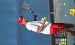 Austin's 'Dogs will hit the court again on Sunday for a double-header.