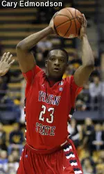 Marvelle Harris looks to pass against Cal in Saturday's game.