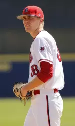 Will Munro picks up the opening night win for the Bulldogs.