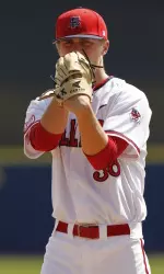 Bulldog starter Will Munro lost for the first time this season as USC took game one of a three-game set with Fresno State.