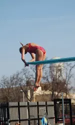 Junior diver Hannah Prigge finished 13th in the 3-meter dive.