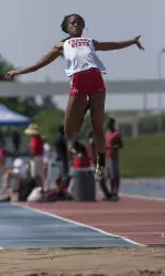 Je'Nia Sears owns the top long jump (20'-5.75") in the MW entering the Championships