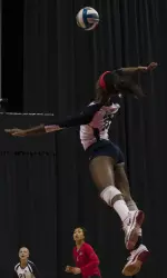 Sophomore outside hitter Zana Bowens (.333, 10K) hit +.300 and led the team in kills for the second time in 2013.