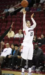 Guard Moriah Faulk