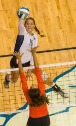 Senior Maci Murdock lead the team with 10 kills against the Broncos