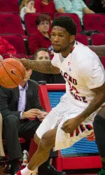 Julien Lewis scored a career-high 29 points in the Bulldogs' 71-68 loss at Pacific.