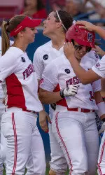 Sophomore Jill Compton (13-6) upped her team lead in victories, while Kierra Willis is hitting .500 in MW play.