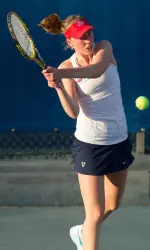 Sophomore Sophie Watts leads the Bullldogs into the MW Championship at the top spot.