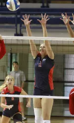 Redshirt freshman Haylee Roberts leads the team's hitters in attack percentage (.247) on the season and is averaging 2.20 kills per set.