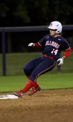 Willis led the 'Dogs with 9 hits in 16 at-bats over the weekend.