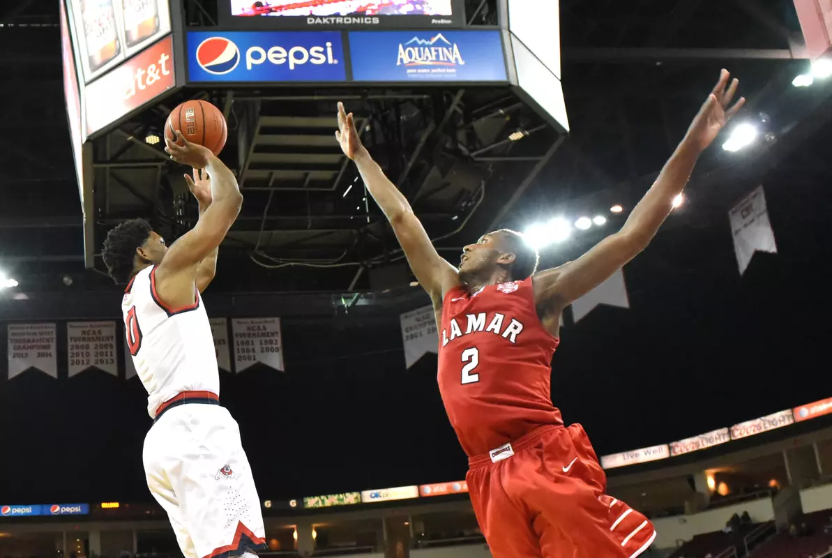 mbb-lamar-16-julien-lewis