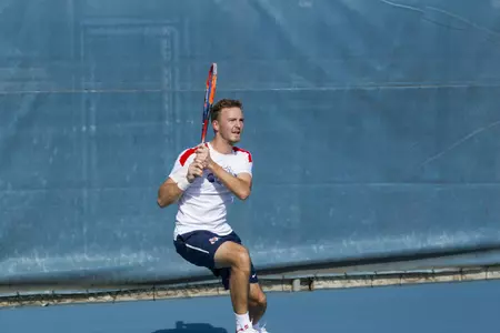 'Dogs finish strong in ITA Northwest Regional Championships Image