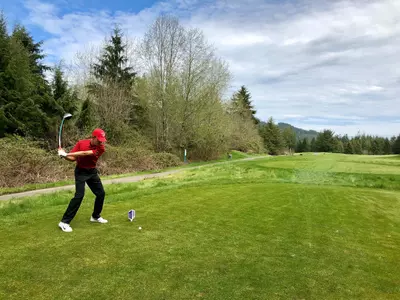 Pulliam on the tee