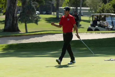 Tommy Stephenson fistpump after making putt on 16th hole at Fort Washington Country Club