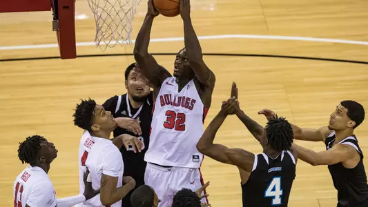 Nate Grimes grabbing a rebound