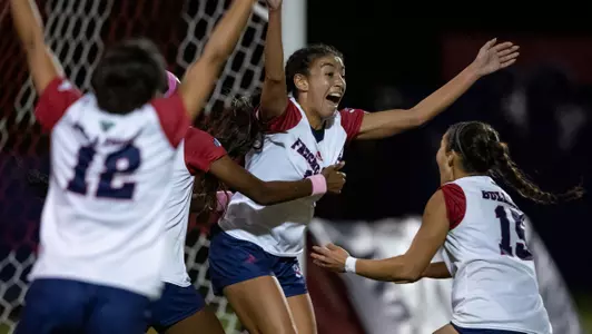 Bulldogs host Aztecs