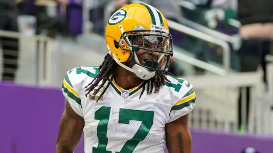 NFL: Green Bay Packers at Minnesota Vikings