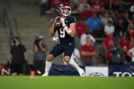 Sep 24, 2021; Fresno, California, USA; Fresno State Bulldogs quarterback Jake Haener (9) looks to throw a pass against the UNLV Rebels in the second quarter.