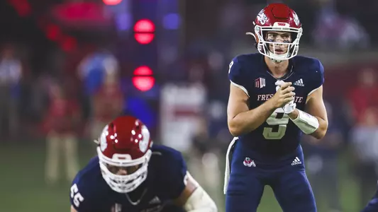 Jake Haener waits for the snap