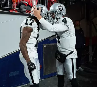 Davante Adams & Derek Carr in win vs. Broncos