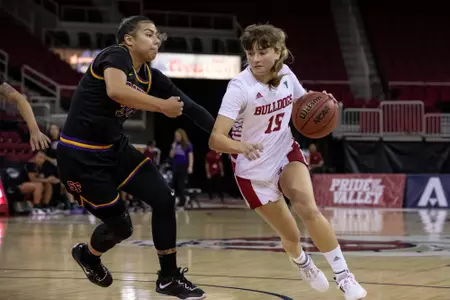 November 4, 2022, Fresno California; Women's Basketballl vs San Francisco State