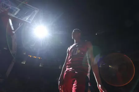 Orlando Robinson, pre-game, vs. Wyoming