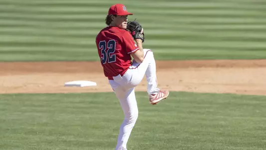 Ixan Henderson pitches vs. SDSU
