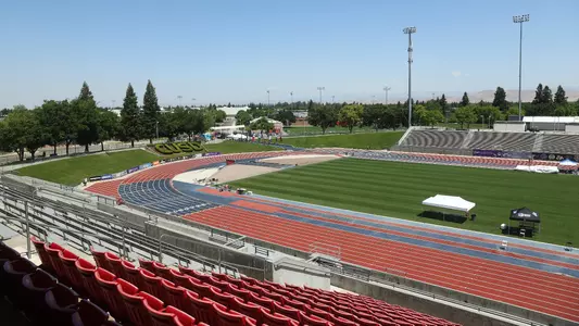 veterans memorial stadium