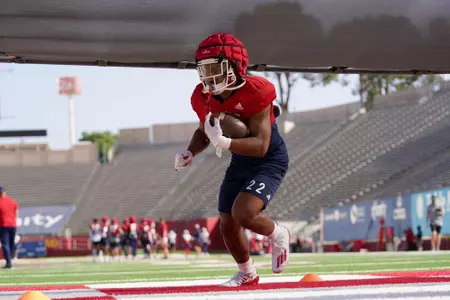 Malik Sherrod at practice.