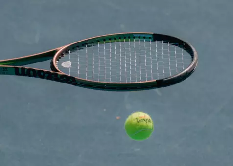 womens tennis racket