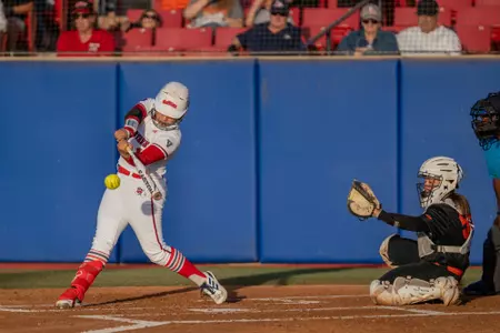 Keahilele Mattson at-bat